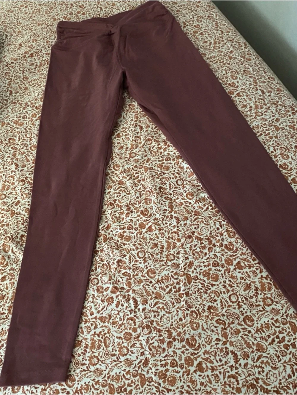 PINK Victoria's Secret High-Rise Leggings in Mauve - Picture 1 of 8